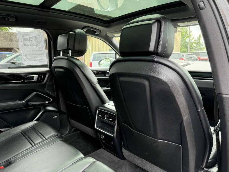 2021 Porsche Cayenne