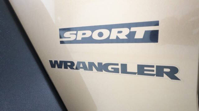 2015 Jeep Wrangler Sport