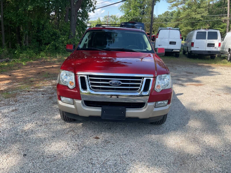 2009 Ford Explorer Eddie Bauer photo 4