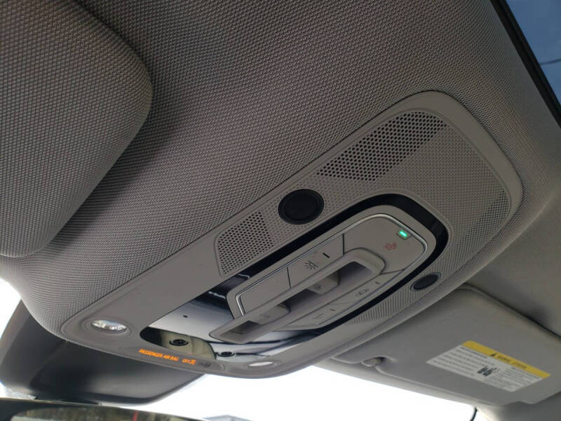 2019 Audi e-tron quattro Prestige