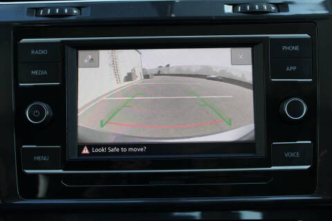 2021 Volkswagen Golf TSI