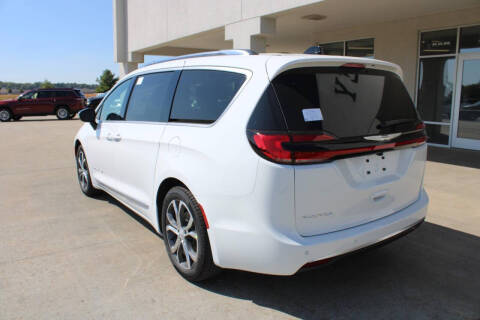 2026 Chrysler Pacifica Pinnacle