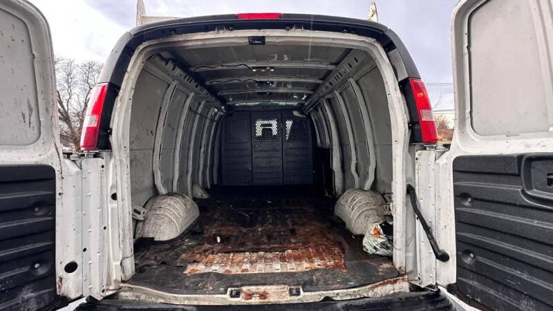 2019 Chevrolet Express 2500