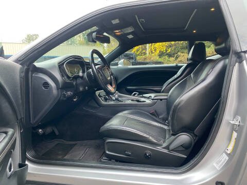 2016 Dodge Challenger SXT