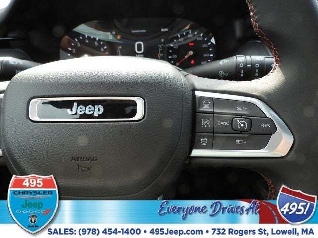 2025 Jeep Compass Trailhawk