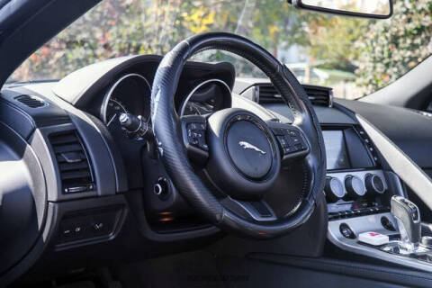 2017 Jaguar F-TYPE Premium