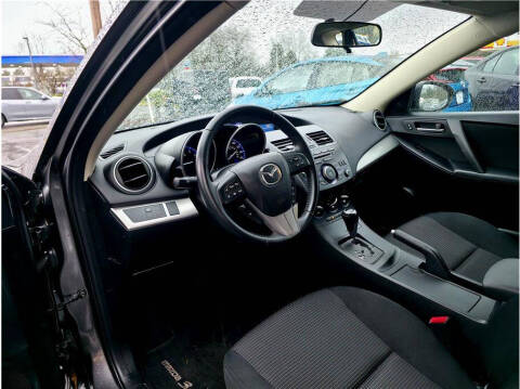 2012 Mazda MAZDA3 i Touring