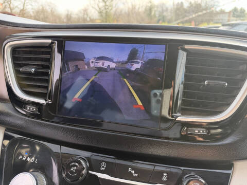 2017 Chrysler Pacifica Touring Plus