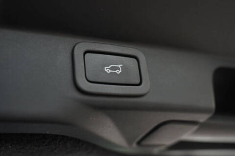 2020 Land Rover Range Rover Sport P400e HSE