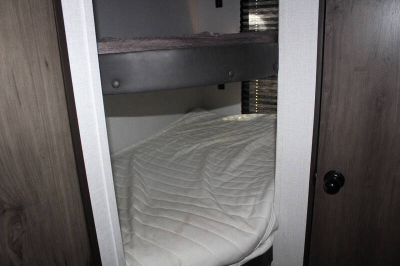 2022 Coachmen RV Clipper 182DBU