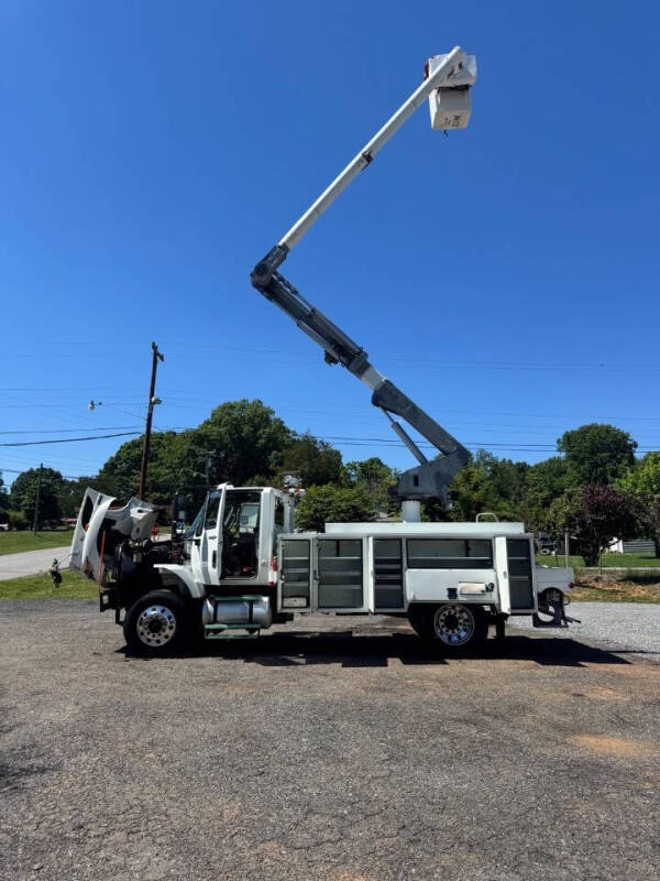 2012 International WorkStar 7300