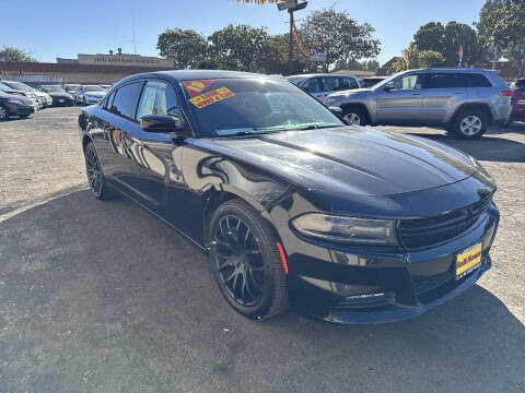 2015 Dodge Charger SXT