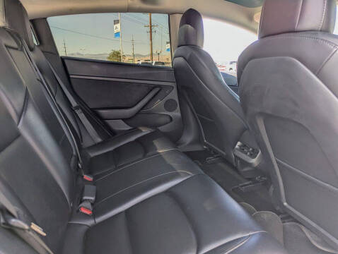 2022 Tesla Model 3 Long Range