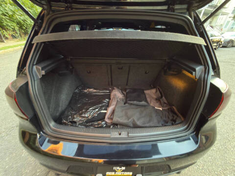 2012 Volkswagen Golf R