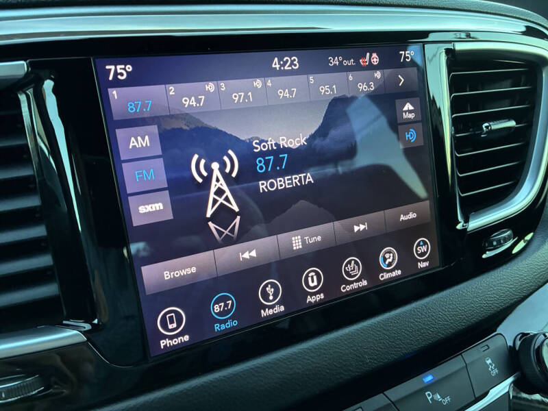 2018 Chrysler Pacifica Touring L Plus