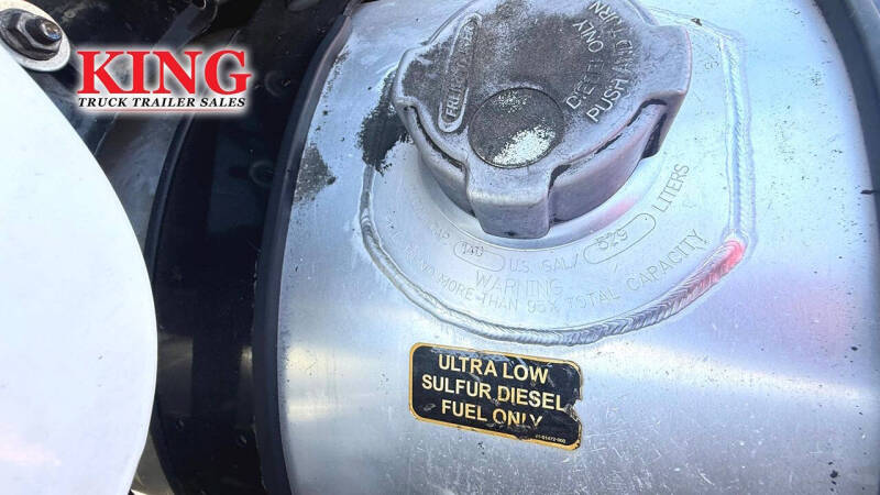 2023 Freightliner Cascadia