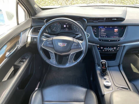 2020 Cadillac XT5 Premium Luxury