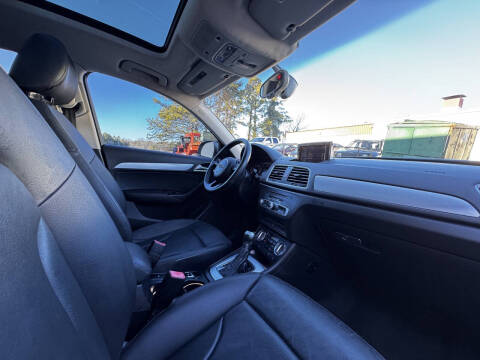 2015 Audi Q3 2.0T Premium Plus