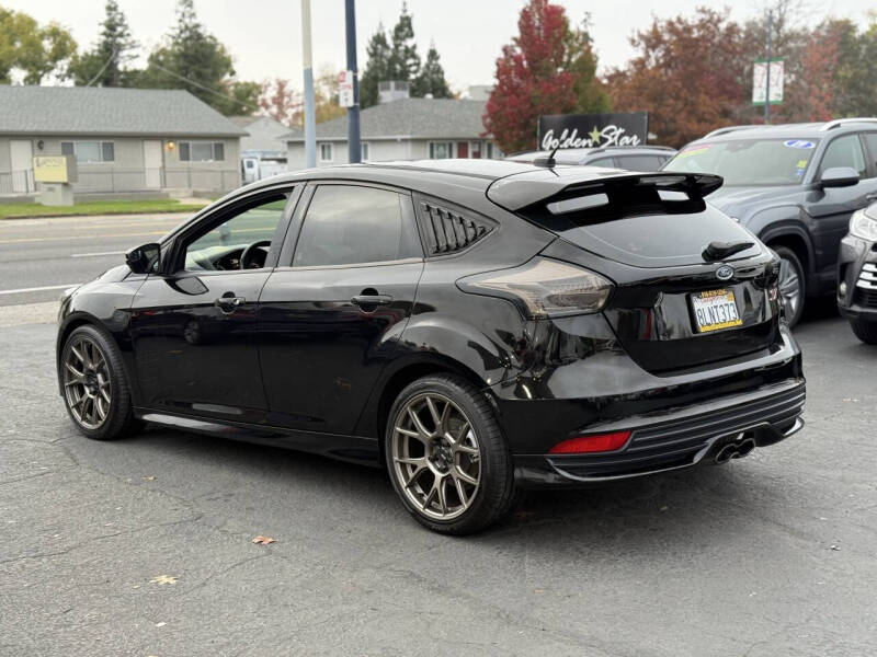 2018 Ford Focus ST