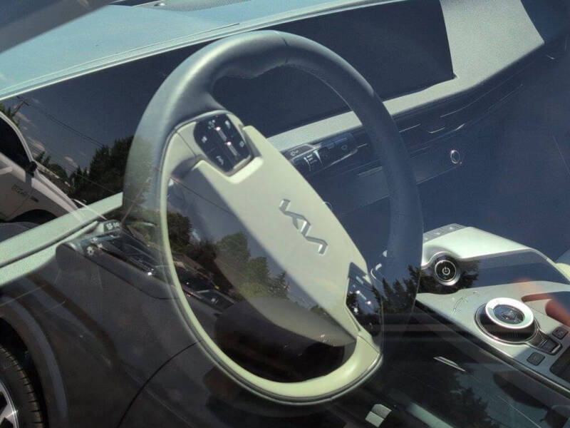 2023 Kia EV6 Wind