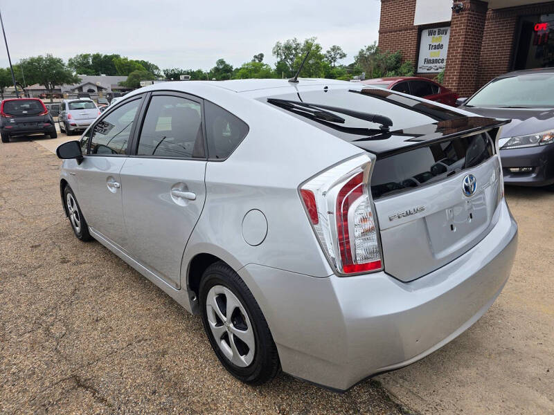 2014 Toyota Prius Two