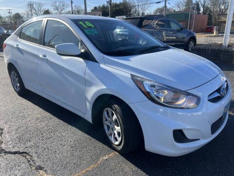 2014 Hyundai Accent GLS