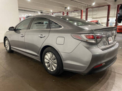 2017 Hyundai Sonata Hybrid SE