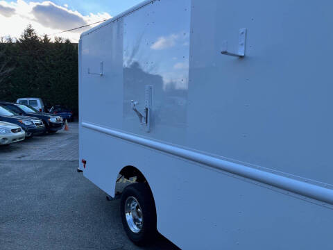 2011 Ford E-Series E-350 SD