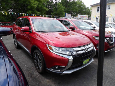 2016 Mitsubishi Outlander SE