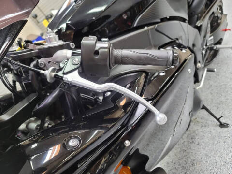 2012 Yamaha YZF-R1