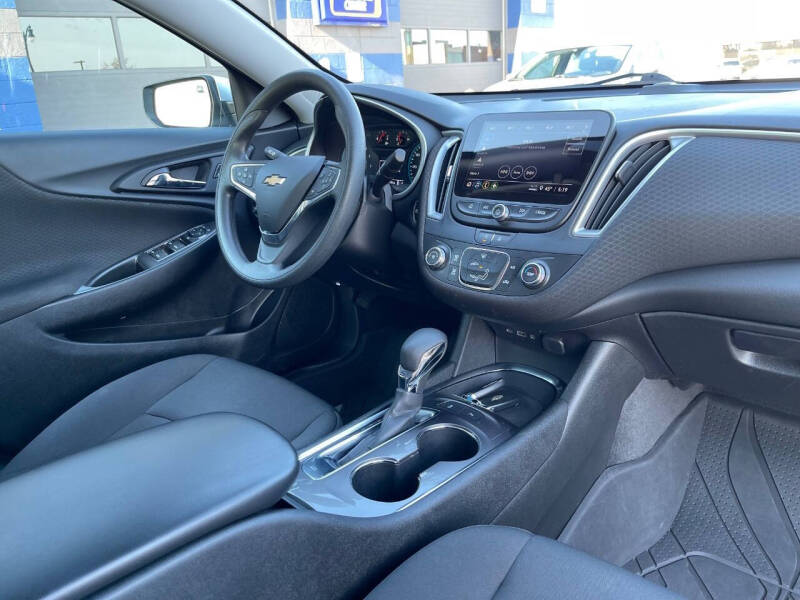 2021 Chevrolet Malibu LS