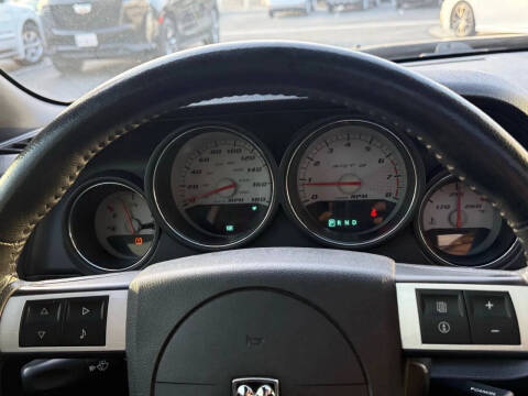 2010 Dodge Challenger SRT8