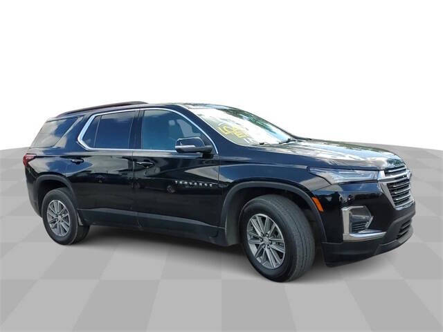 2022 Chevrolet Traverse for sale at Bowman Auto Center in Clarkston, MI