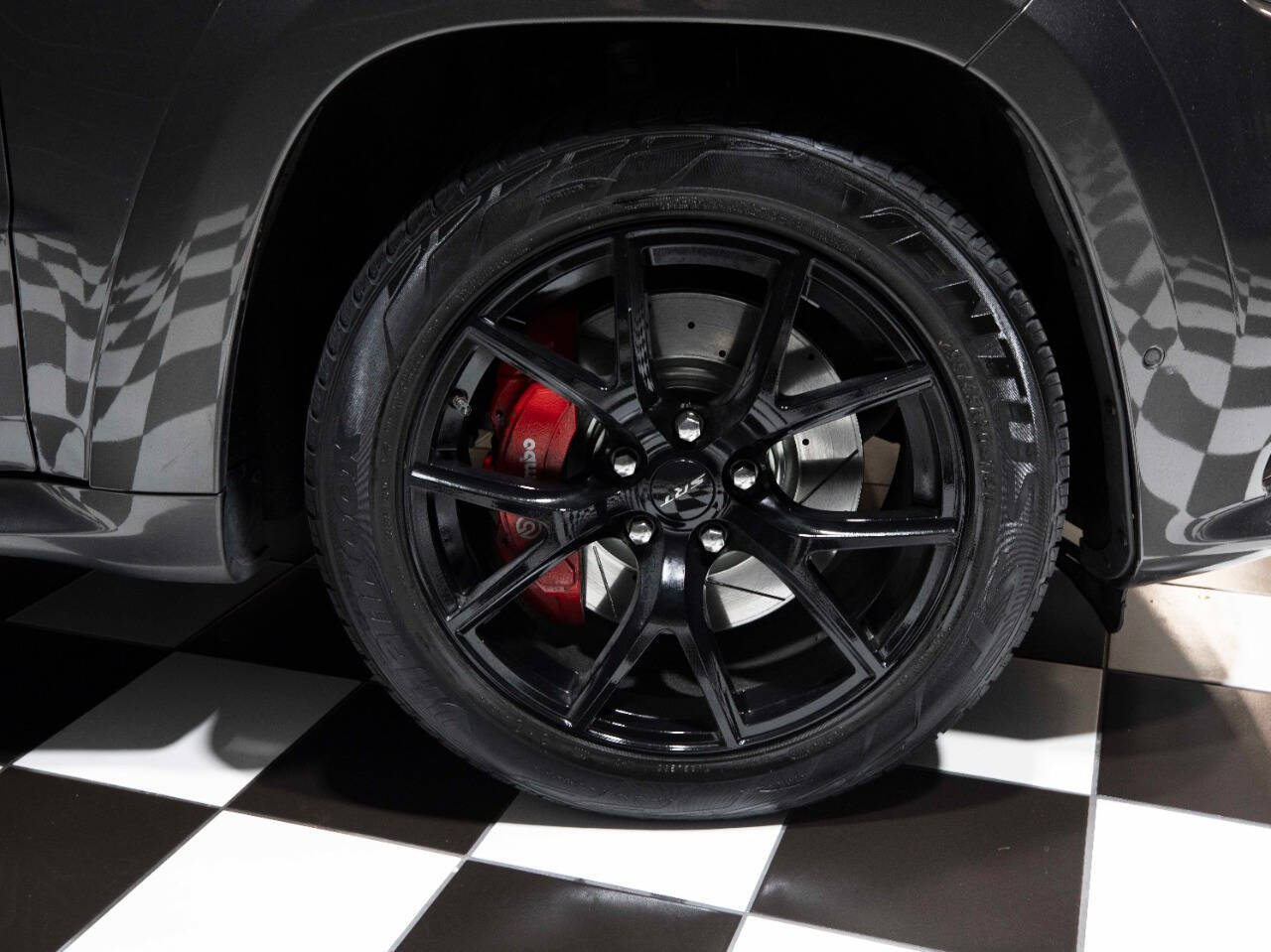 2019 Jeep Grand Cherokee 25