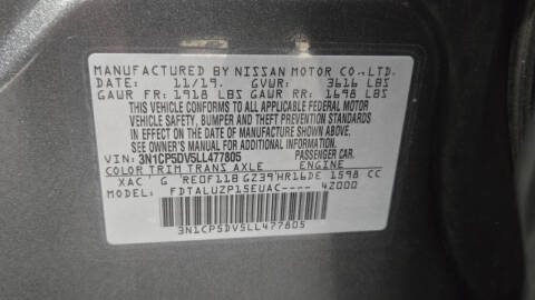 2020 Nissan Kicks SR