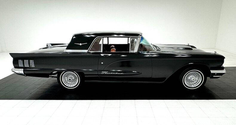 1960 Ford Thunderbird