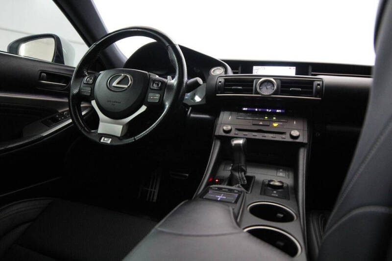 2017 Lexus RC 300