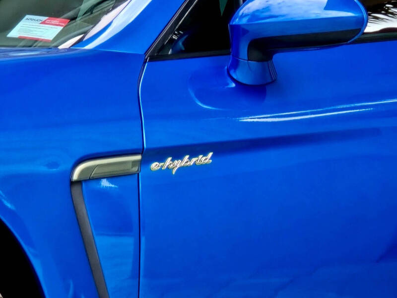 2015 Porsche Panamera S E-Hybrid