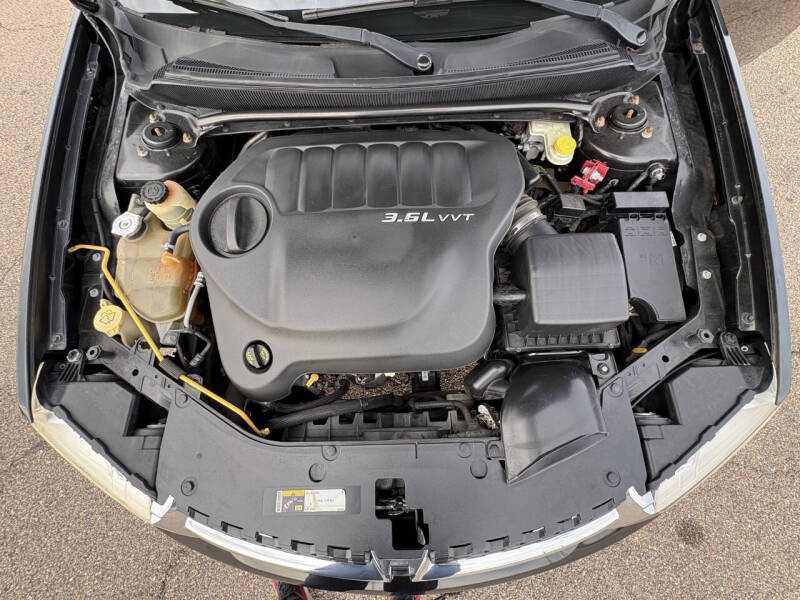 2014 Dodge Avenger SE V6