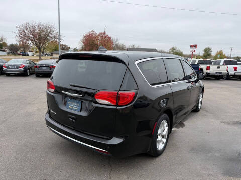 2018 Chrysler Pacifica Touring Plus