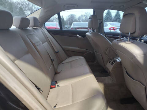 2010 Mercedes-Benz C-Class C 300 Luxury 4MATIC