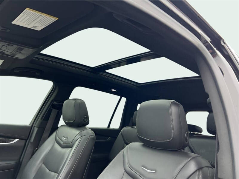 2022 Cadillac XT6 Sport