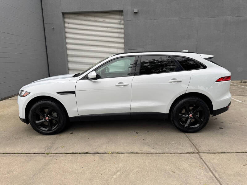 2017 Jaguar F-PACE 35t Prestige