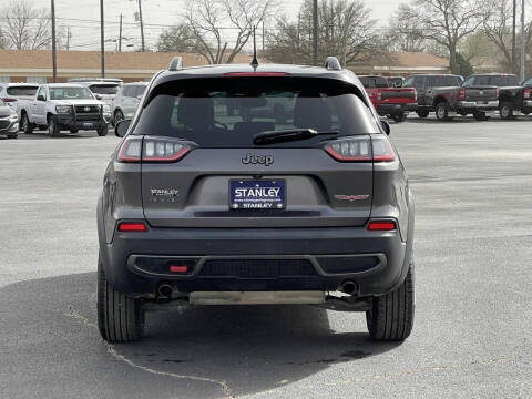 2020 Jeep Cherokee Trailhawk