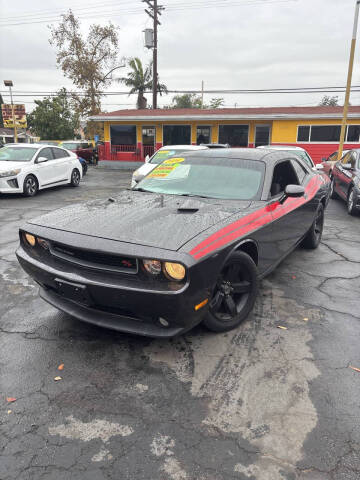 2014 Dodge Challenger R/T Plus