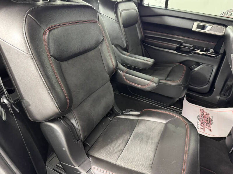 2022 Ford Explorer ST-Line