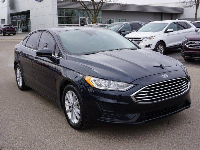 2020 Ford Fusion SE