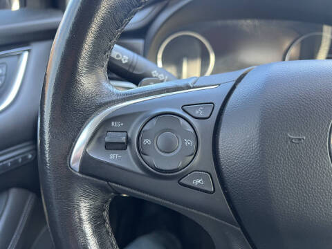 2017 Buick LaCrosse Essence