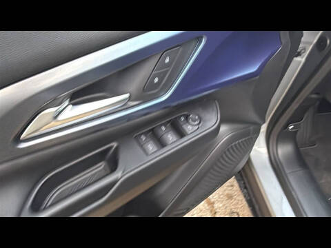 2025 Chevrolet Equinox EV LT 2