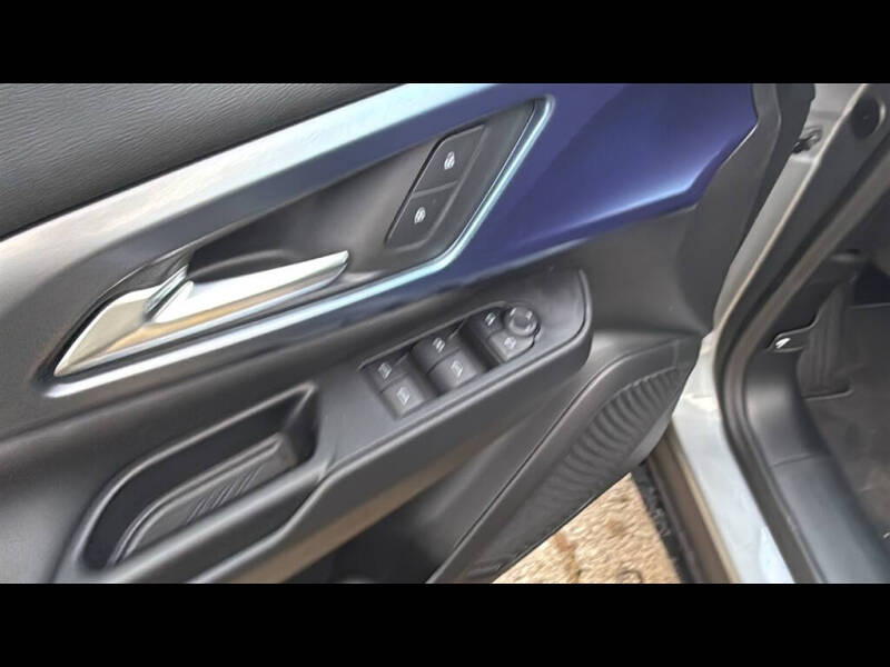 2025 Chevrolet Equinox EV LT 2